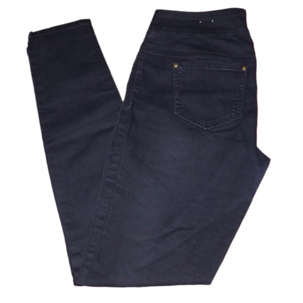 Dark blue jeans